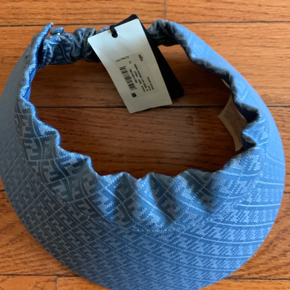 Fendi Blue Visor - Picture 5 of 5